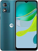 Mobilni telefon Motorola Moto E13 cena 119€
